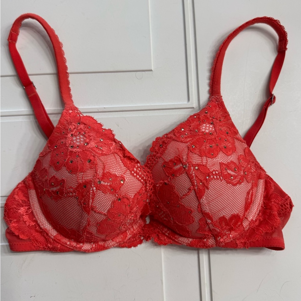 Victorias Secret Body by Victoria Push Up Pink Red Jeweled Floral Lace Bra 34B - Picture 1 of 5